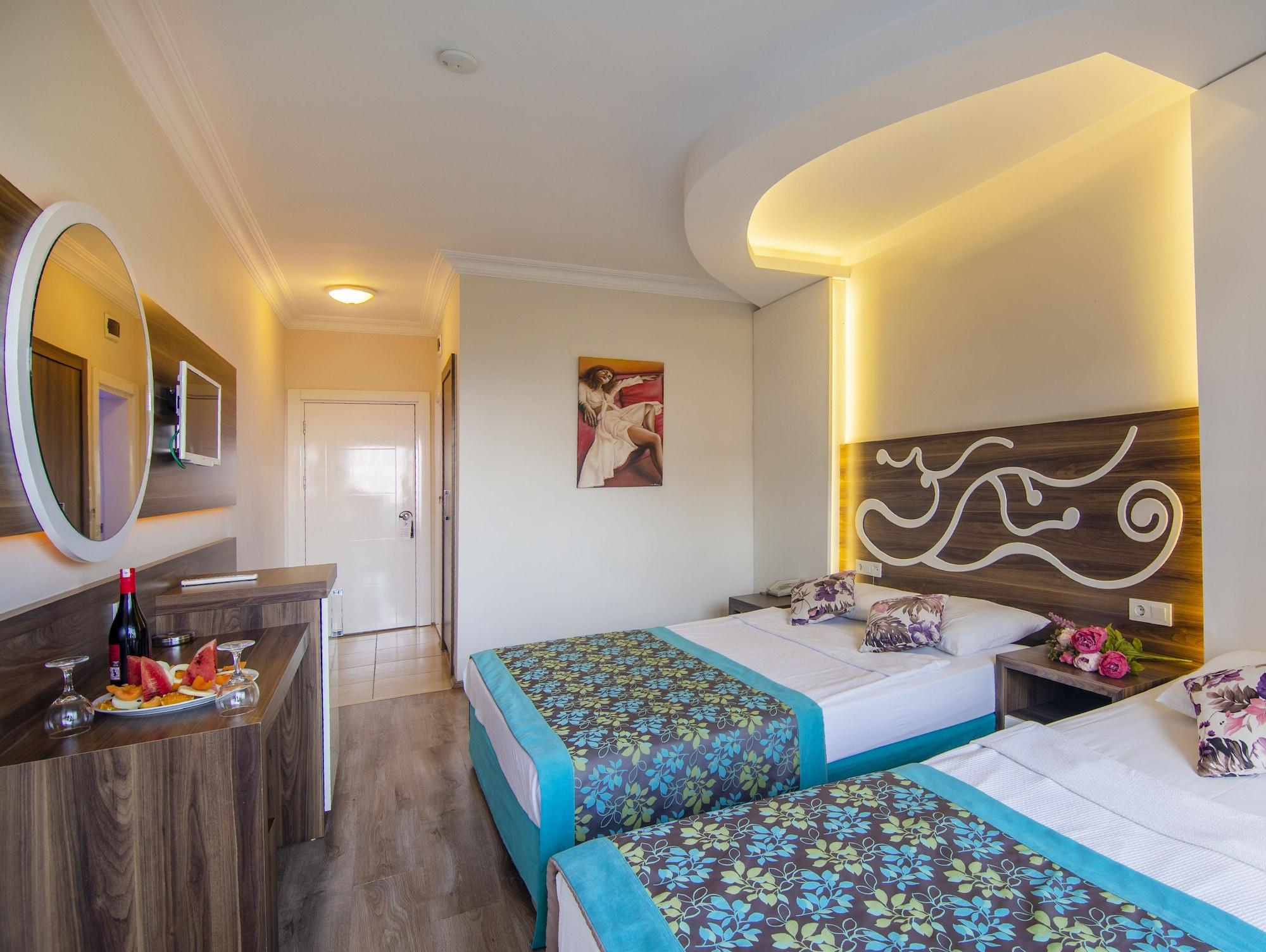Kleopatra Blue Hawai Hotel Alanya Exterior foto